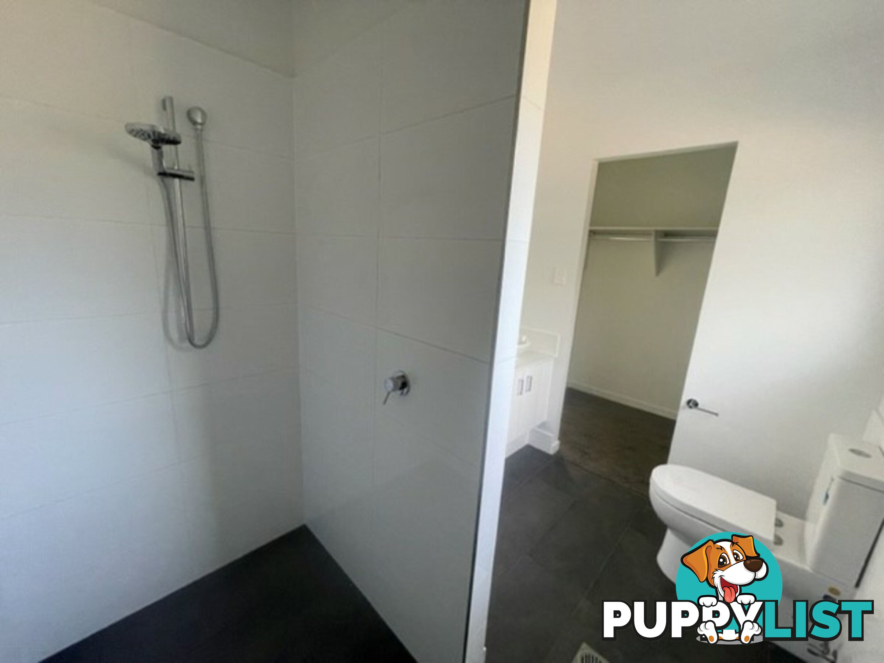 8 Currong Street RUSSELL ISLAND QLD 4184