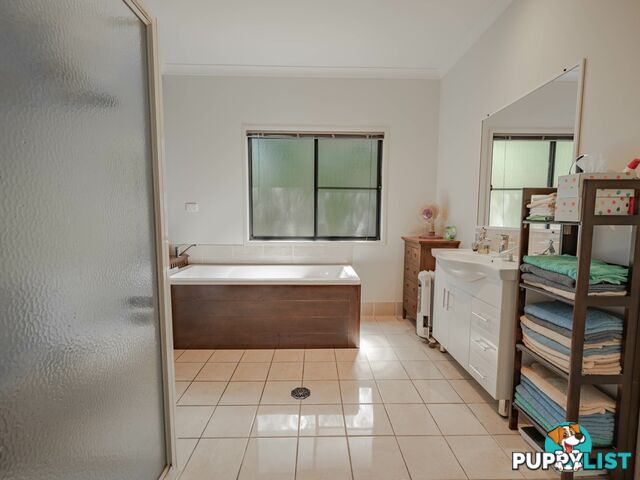 22 Orme Drive RUSSELL ISLAND QLD 4184