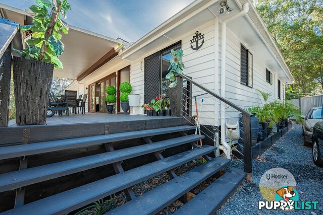 129 Palm Beach Road RUSSELL ISLAND QLD 4184