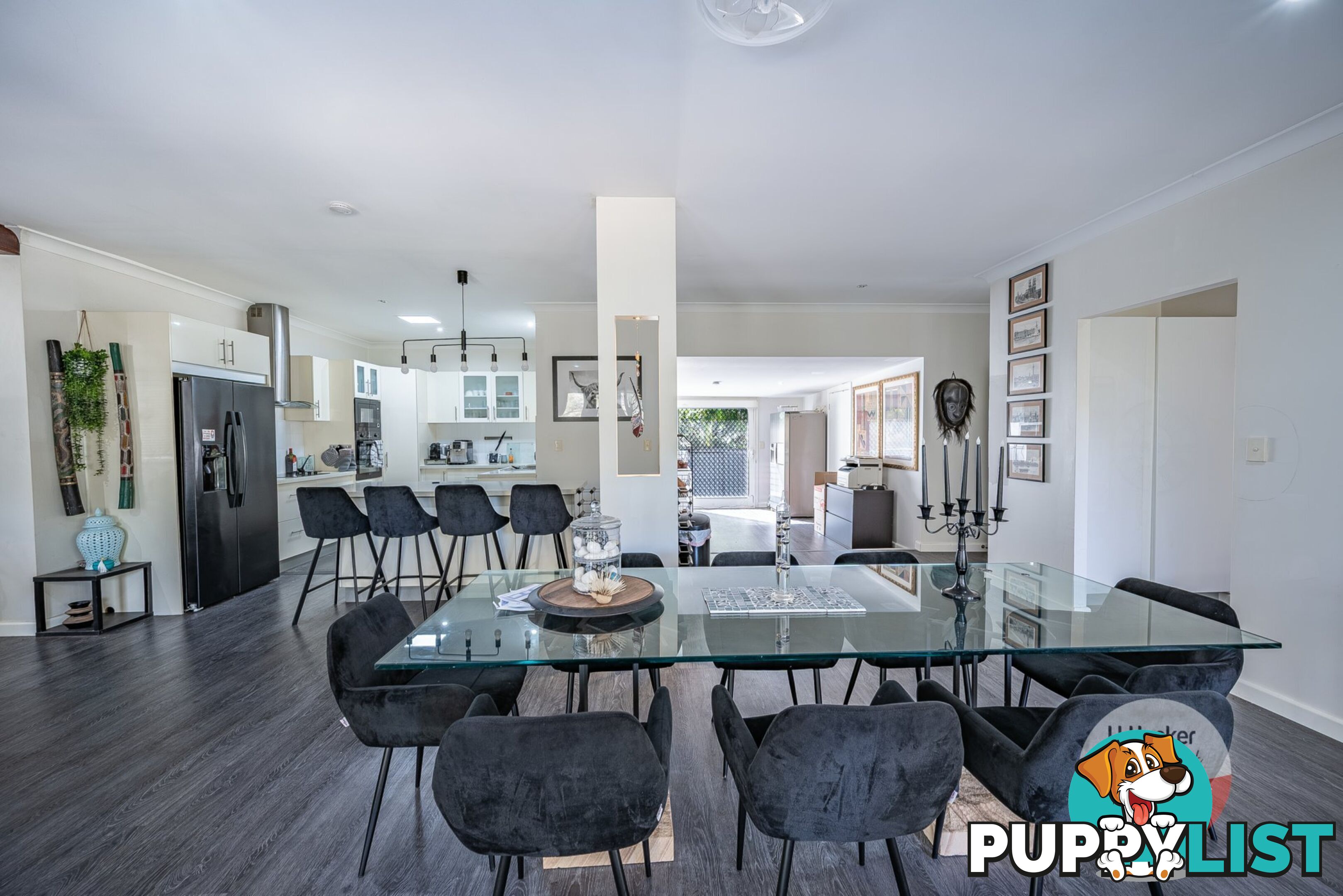 129 Palm Beach Road RUSSELL ISLAND QLD 4184