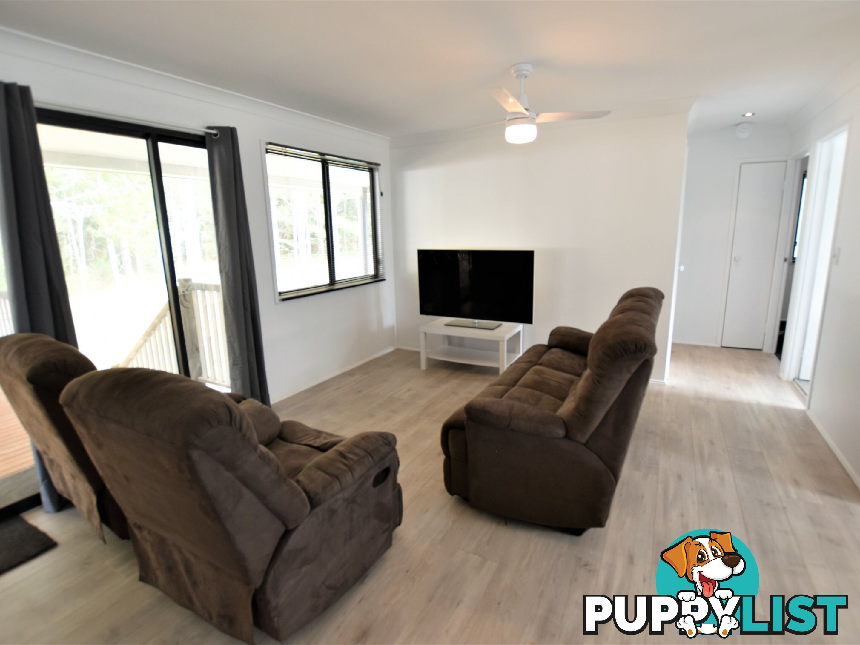 12 Tails Street RUSSELL ISLAND QLD 4184