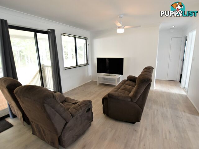 12 Tails Street RUSSELL ISLAND QLD 4184