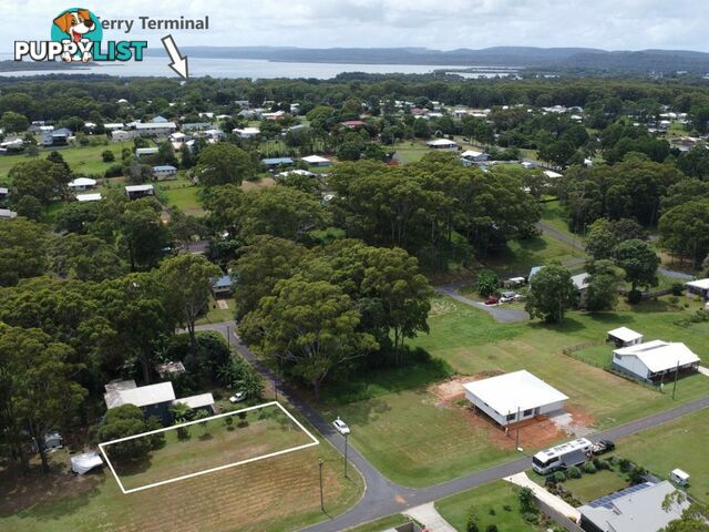 7 Spring Street RUSSELL ISLAND QLD 4184