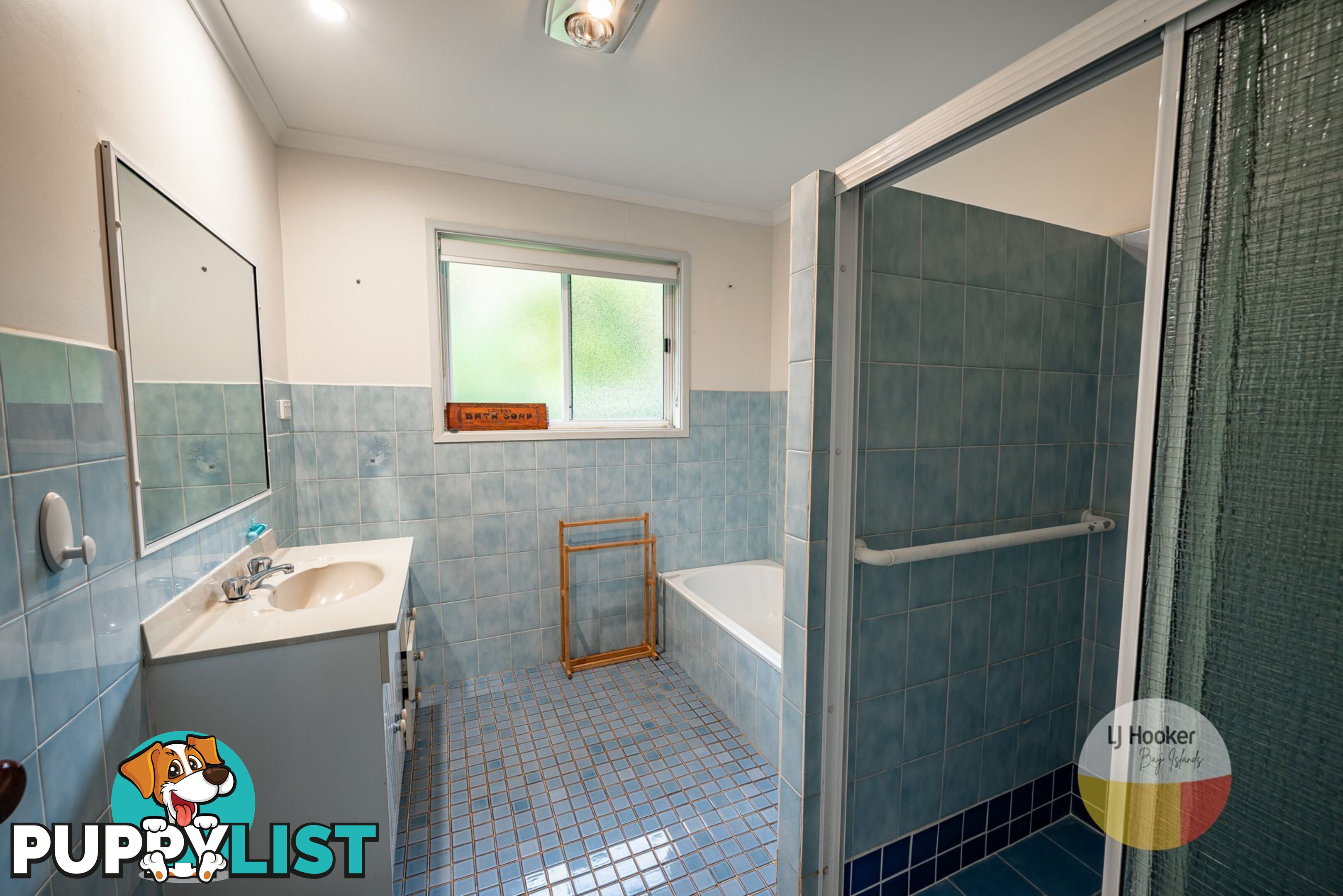 22 Bay Drive RUSSELL ISLAND QLD 4184