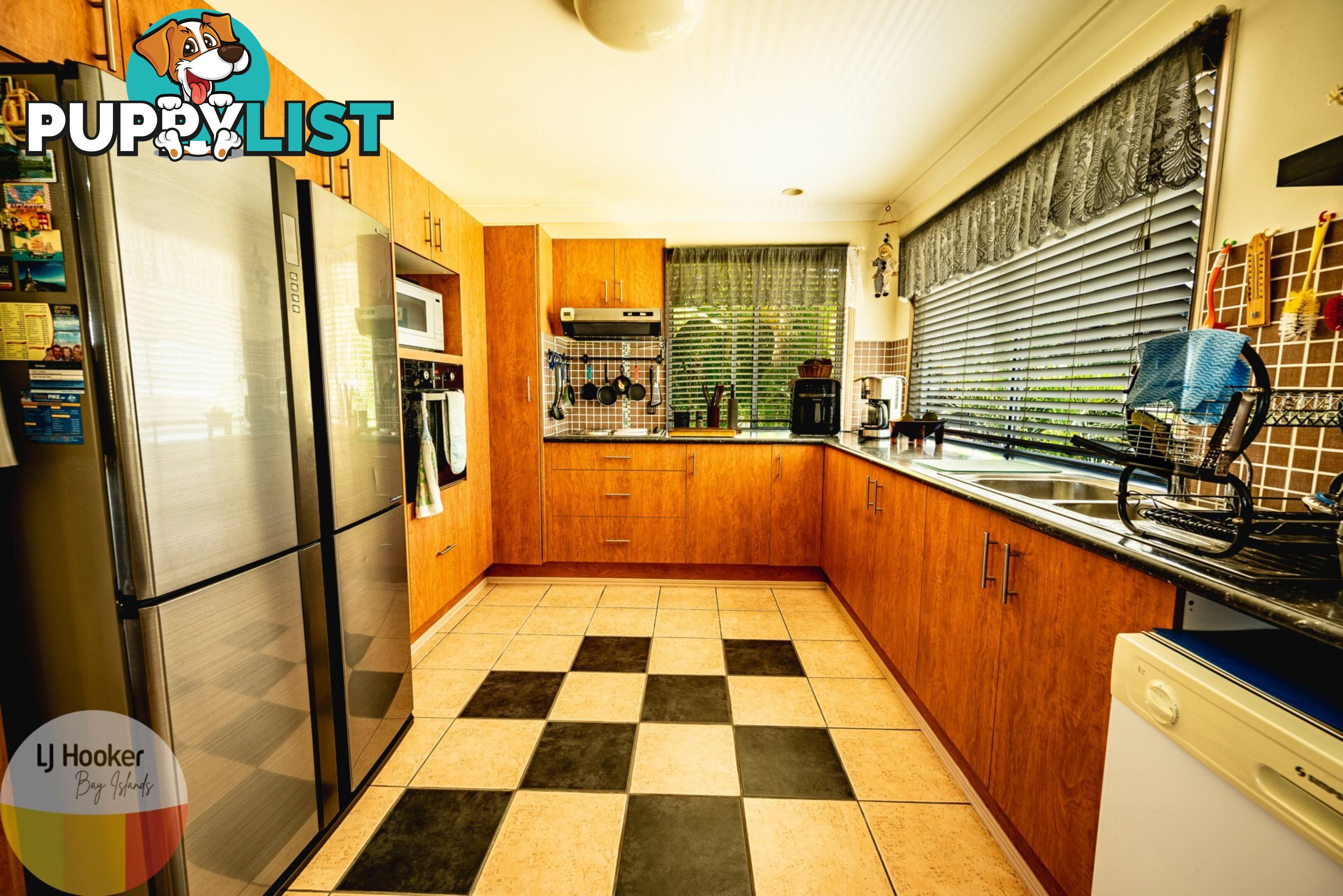 23 Schooner St RUSSELL ISLAND QLD 4184