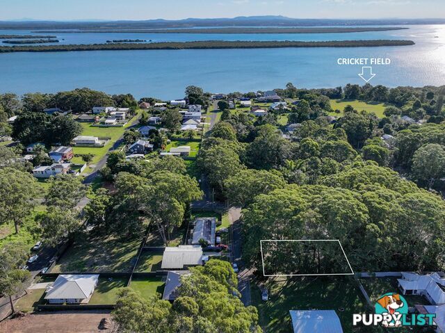 27 Pia Street RUSSELL ISLAND QLD 4184
