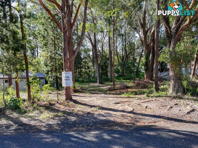 27 Pia Street RUSSELL ISLAND QLD 4184