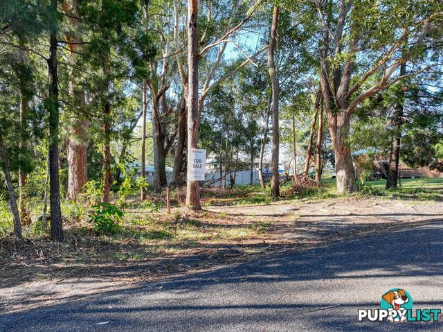 27 Pia Street RUSSELL ISLAND QLD 4184