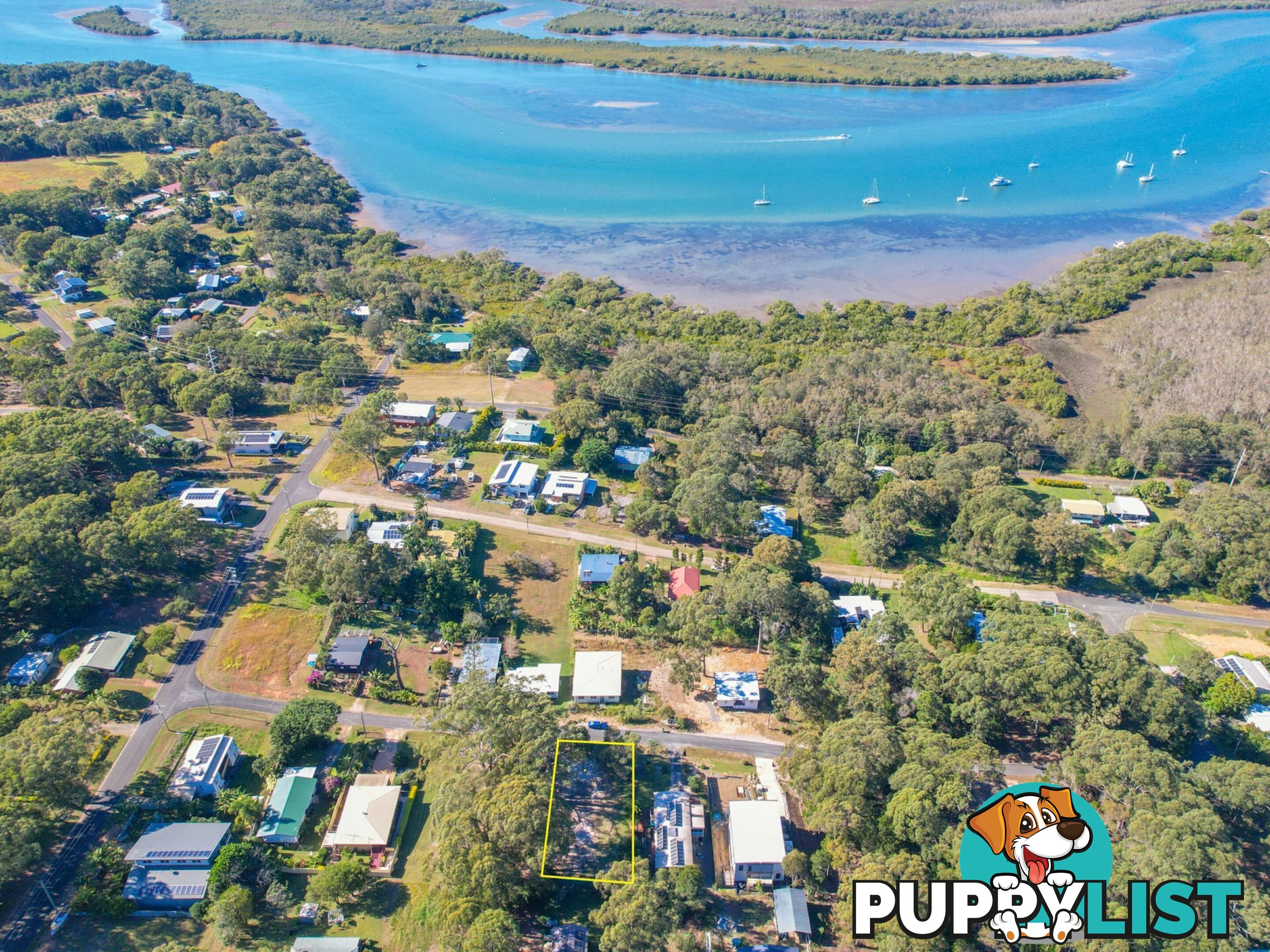 12 Seaview Street RUSSELL ISLAND QLD 4184