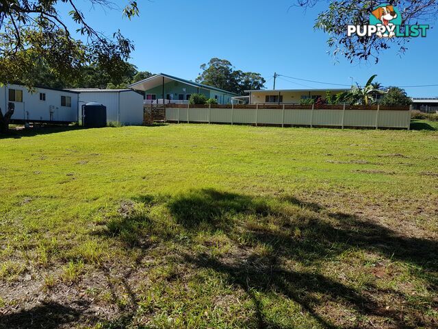 13 Camellia Street RUSSELL ISLAND QLD 4184