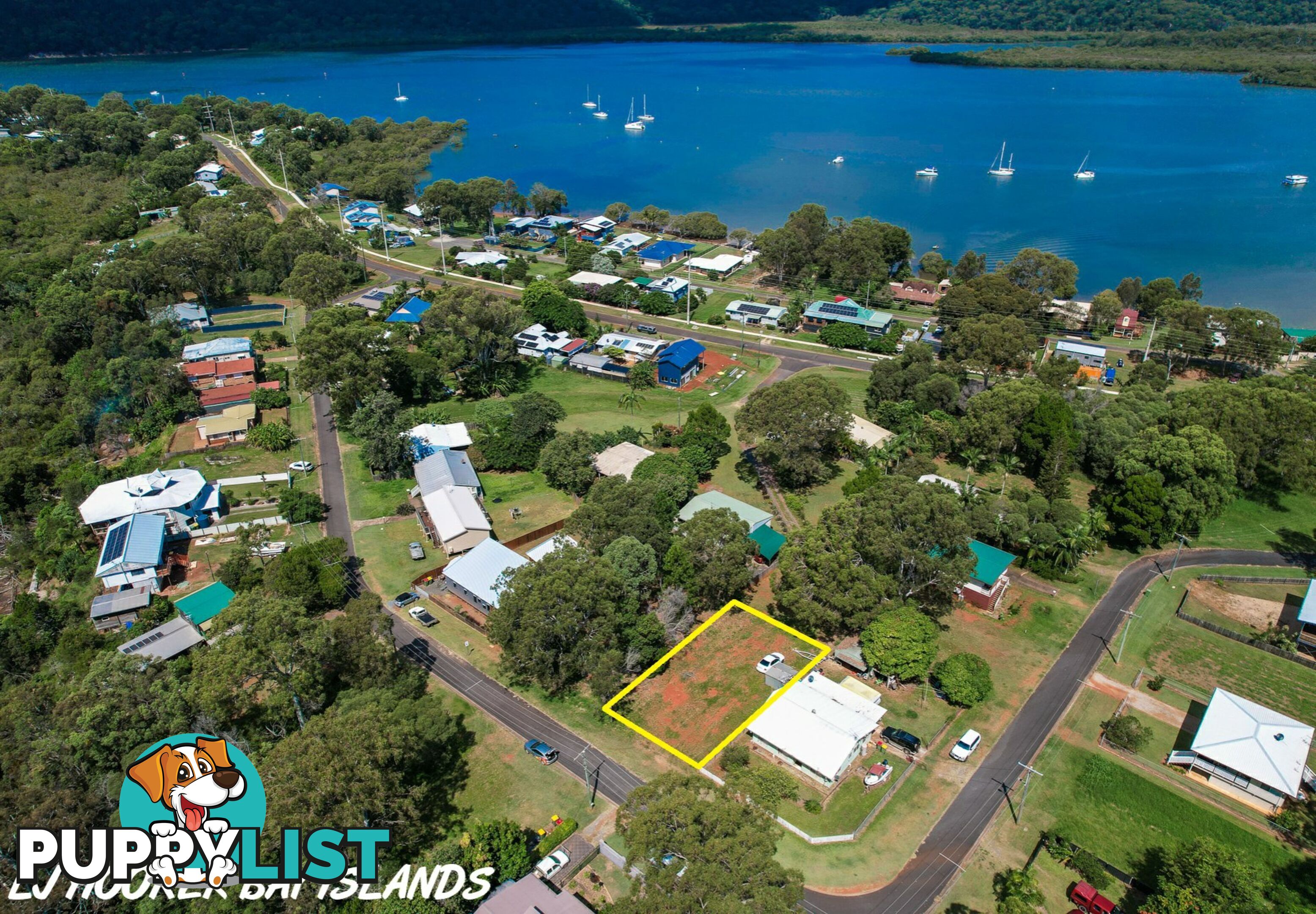 16 PATTERSON RUSSELL ISLAND QLD 4184