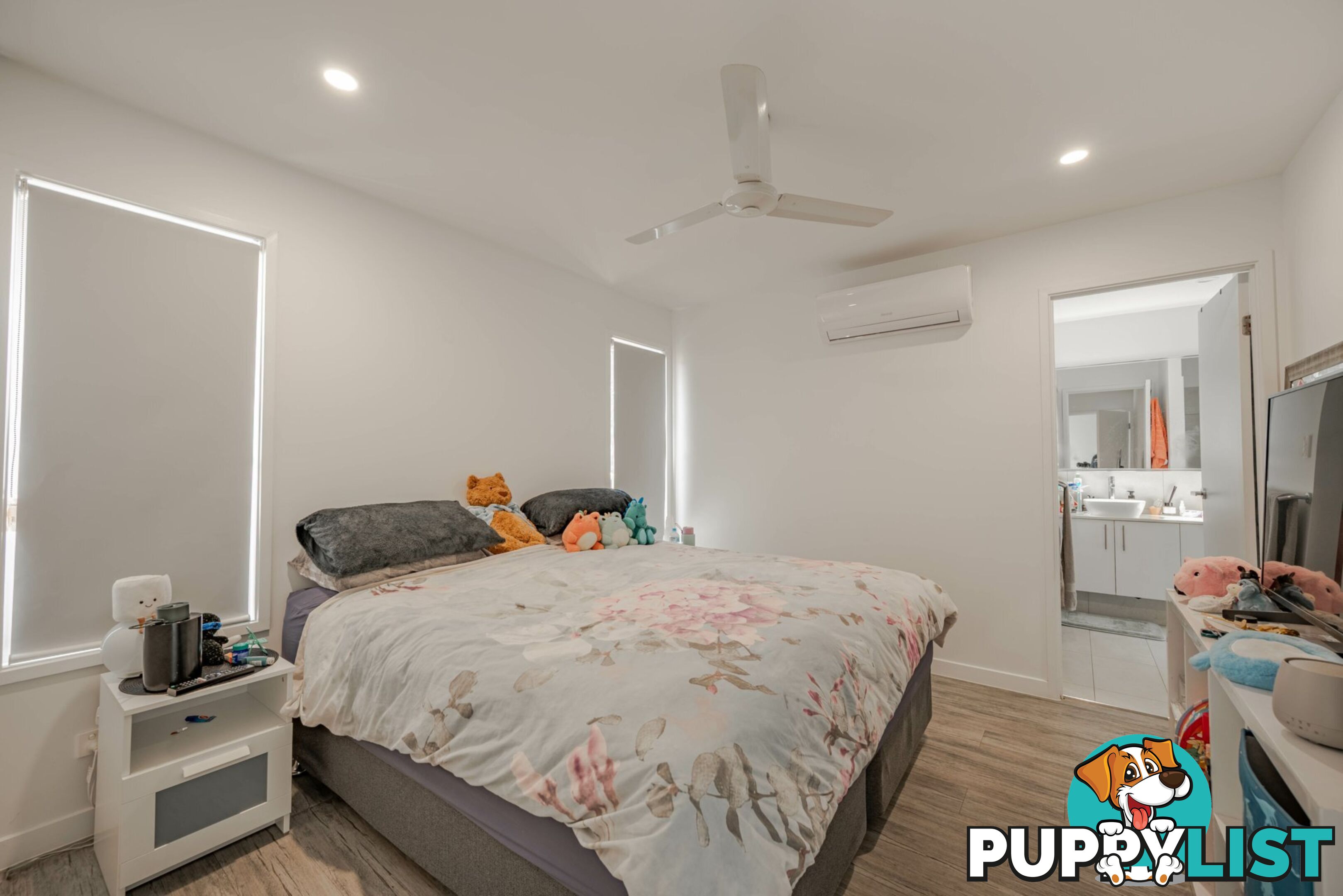 12 Callistemon Street RUSSELL ISLAND QLD 4184
