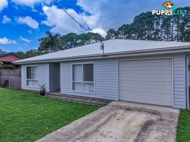 16 Banksia Street RUSSELL ISLAND QLD 4184