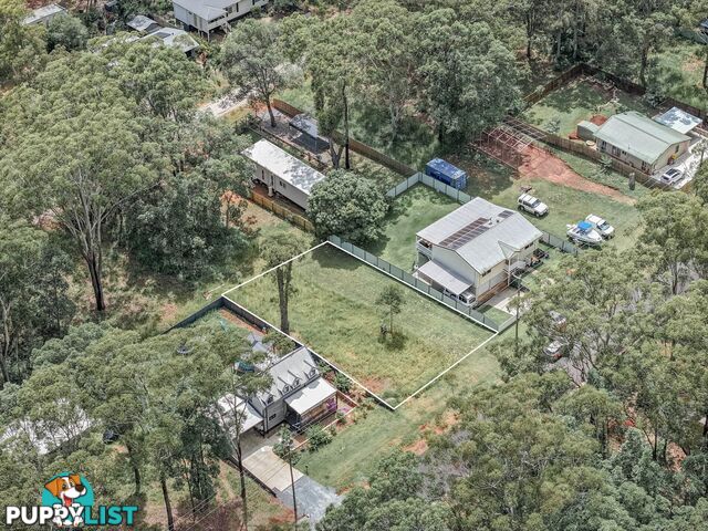 31 Hume Street RUSSELL ISLAND QLD 4184