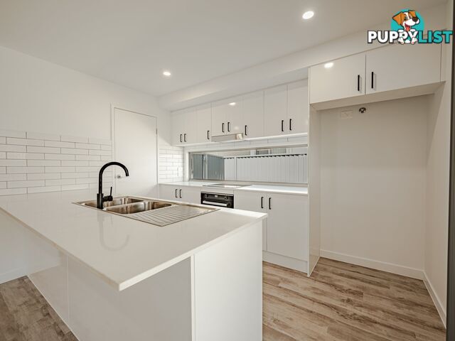 12 Canna St RUSSELL ISLAND QLD 4184