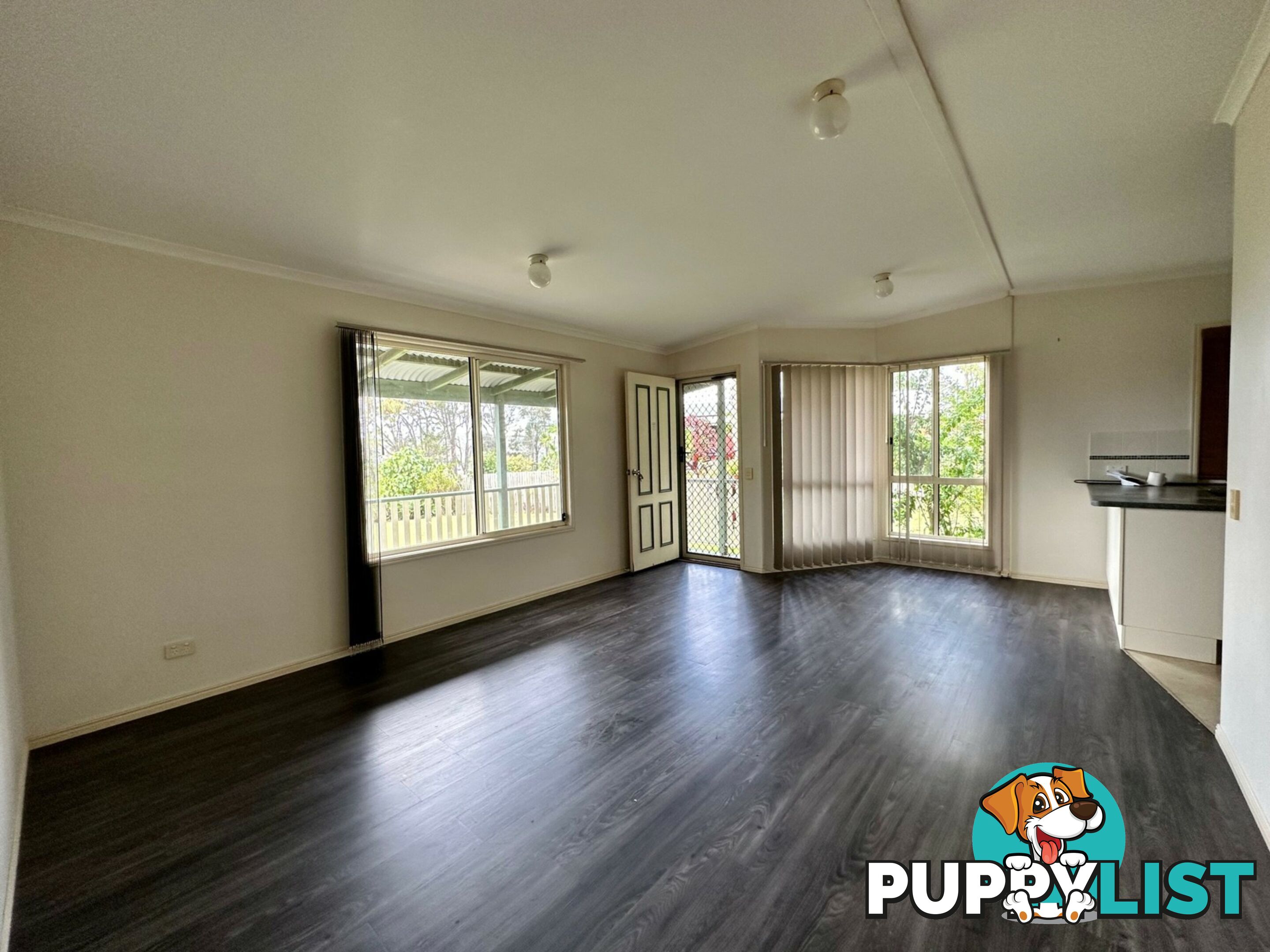 27 Leichhardt Terrace RUSSELL ISLAND QLD 4184