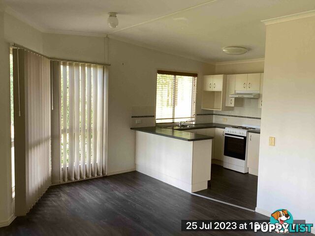 27 Leichhardt Terrace RUSSELL ISLAND QLD 4184