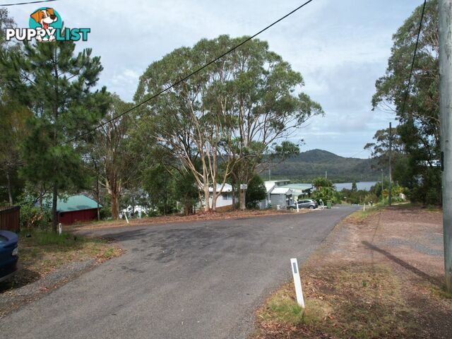 58 Seaward Dve RUSSELL ISLAND QLD 4184