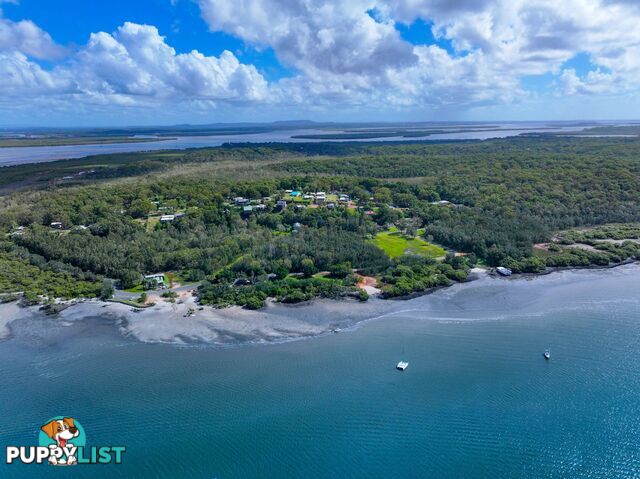 70 Prior Way RUSSELL ISLAND QLD 4184
