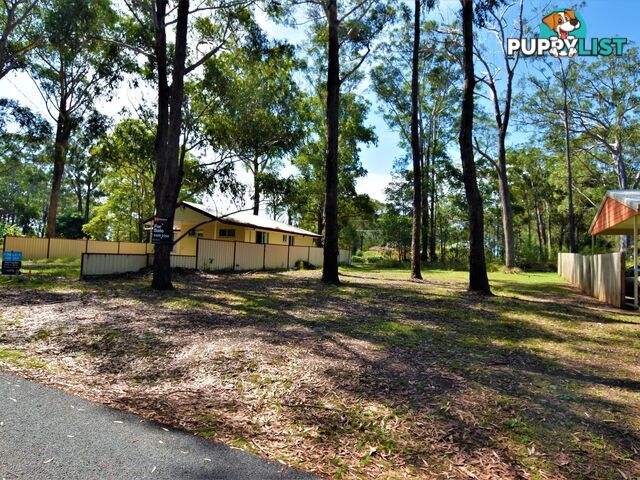 15 Angorra RUSSELL ISLAND QLD 4184