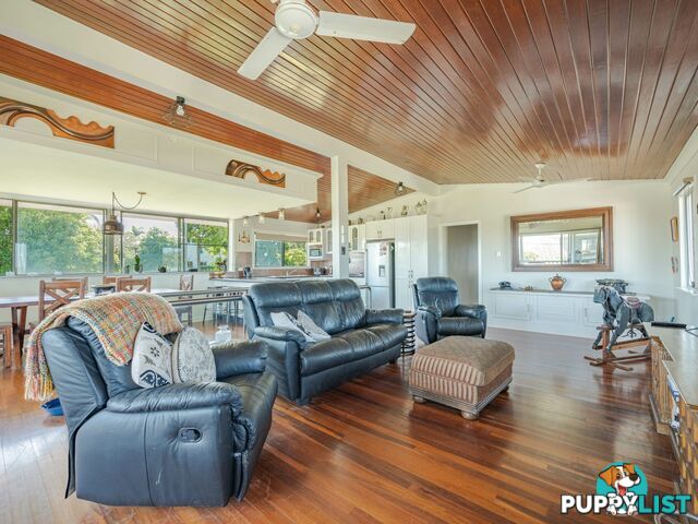 9 Dahlia Street RUSSELL ISLAND QLD 4184