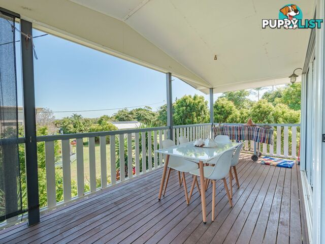 9 Dahlia Street RUSSELL ISLAND QLD 4184