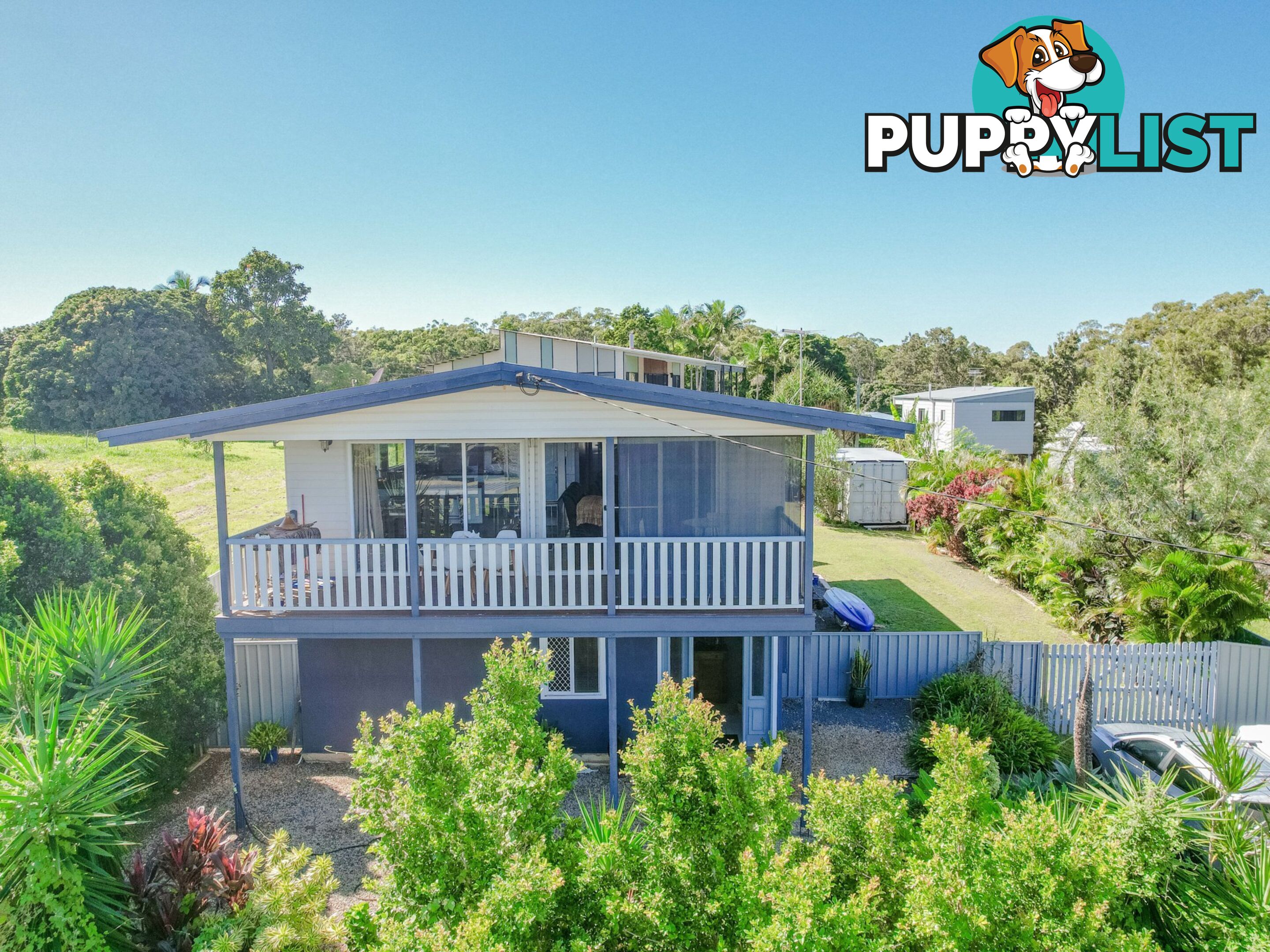 9 Dahlia Street RUSSELL ISLAND QLD 4184