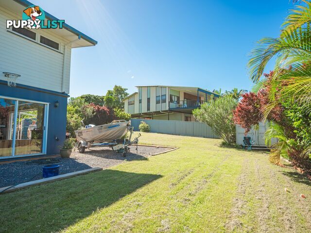 9 Dahlia Street RUSSELL ISLAND QLD 4184