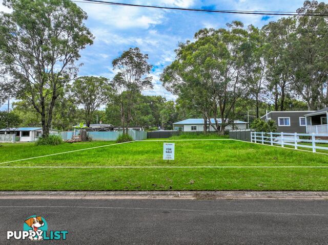 8 Yara Street RUSSELL ISLAND QLD 4184