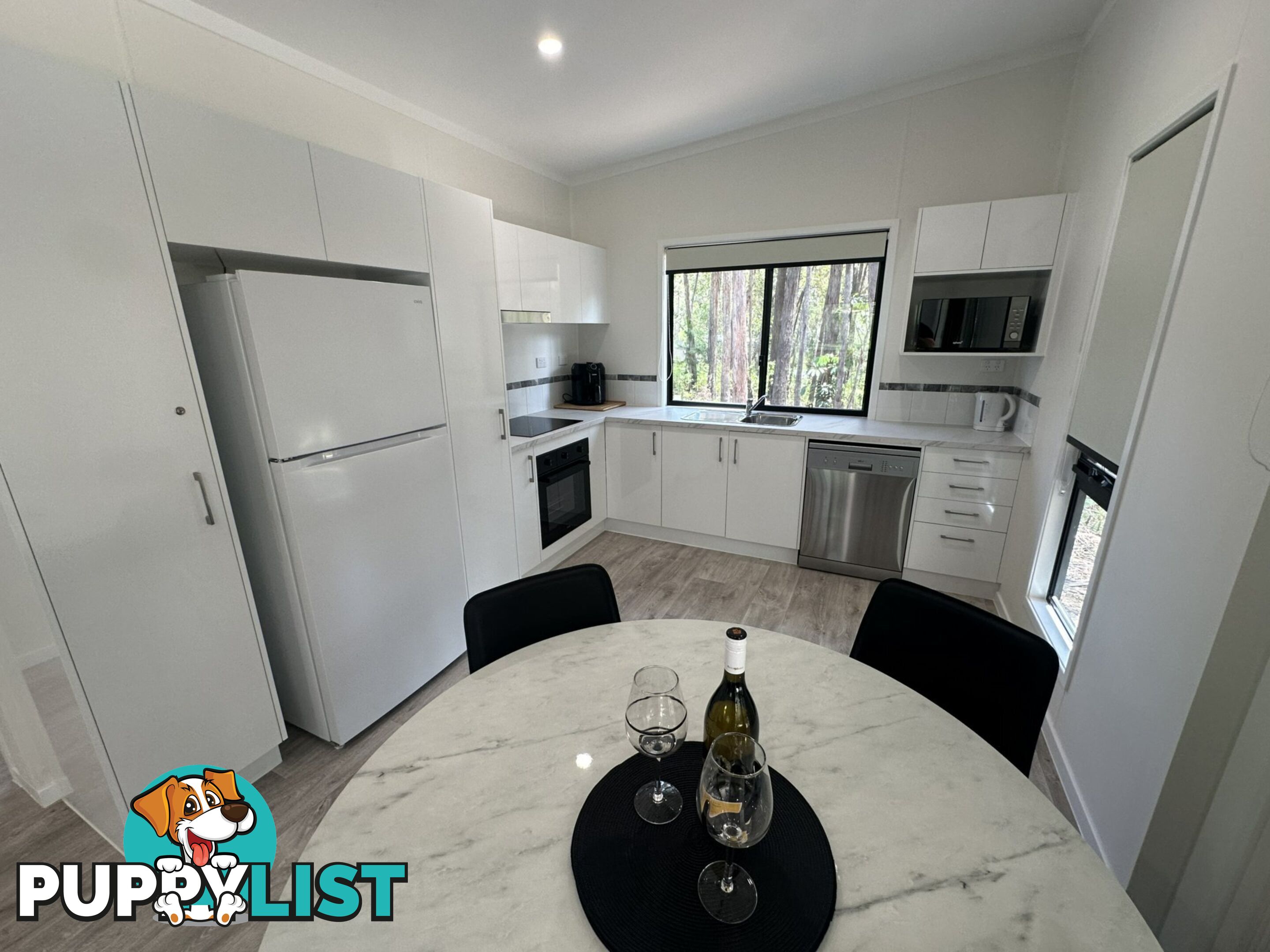 5 Jiwali Street RUSSELL ISLAND QLD 4184