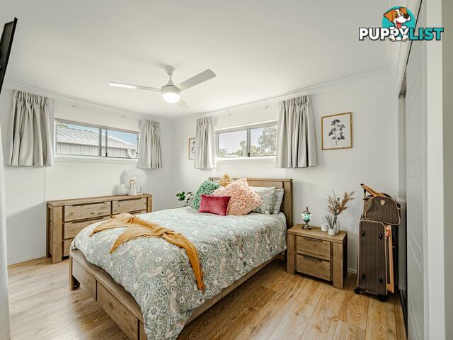 27-29 Tenanne street RUSSELL ISLAND QLD 4184