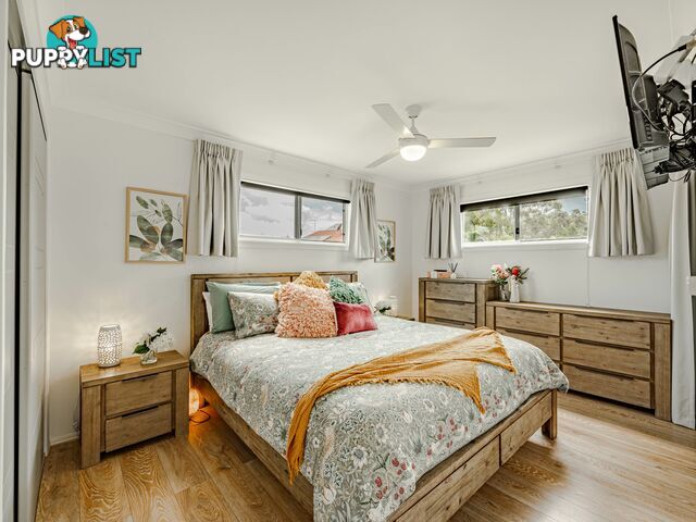 27-29 Tenanne street RUSSELL ISLAND QLD 4184