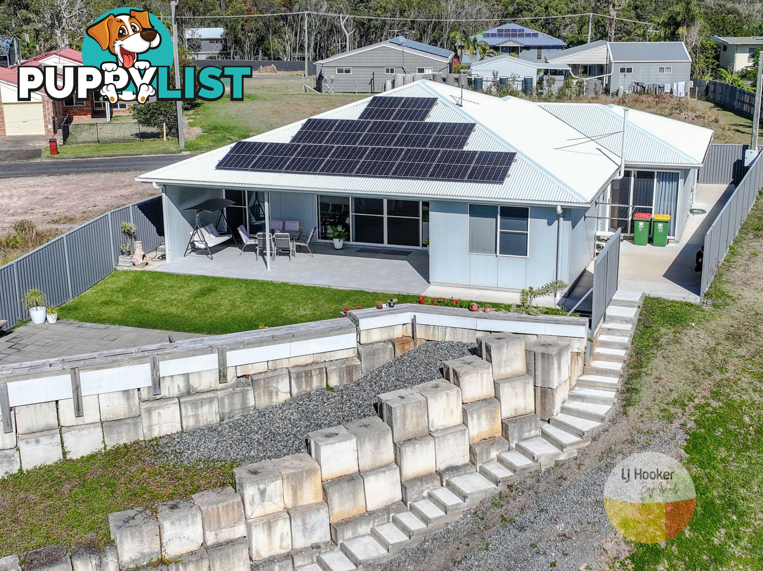 17 Bay Dve RUSSELL ISLAND QLD 4184