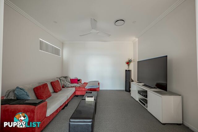 17 Bay Dve RUSSELL ISLAND QLD 4184