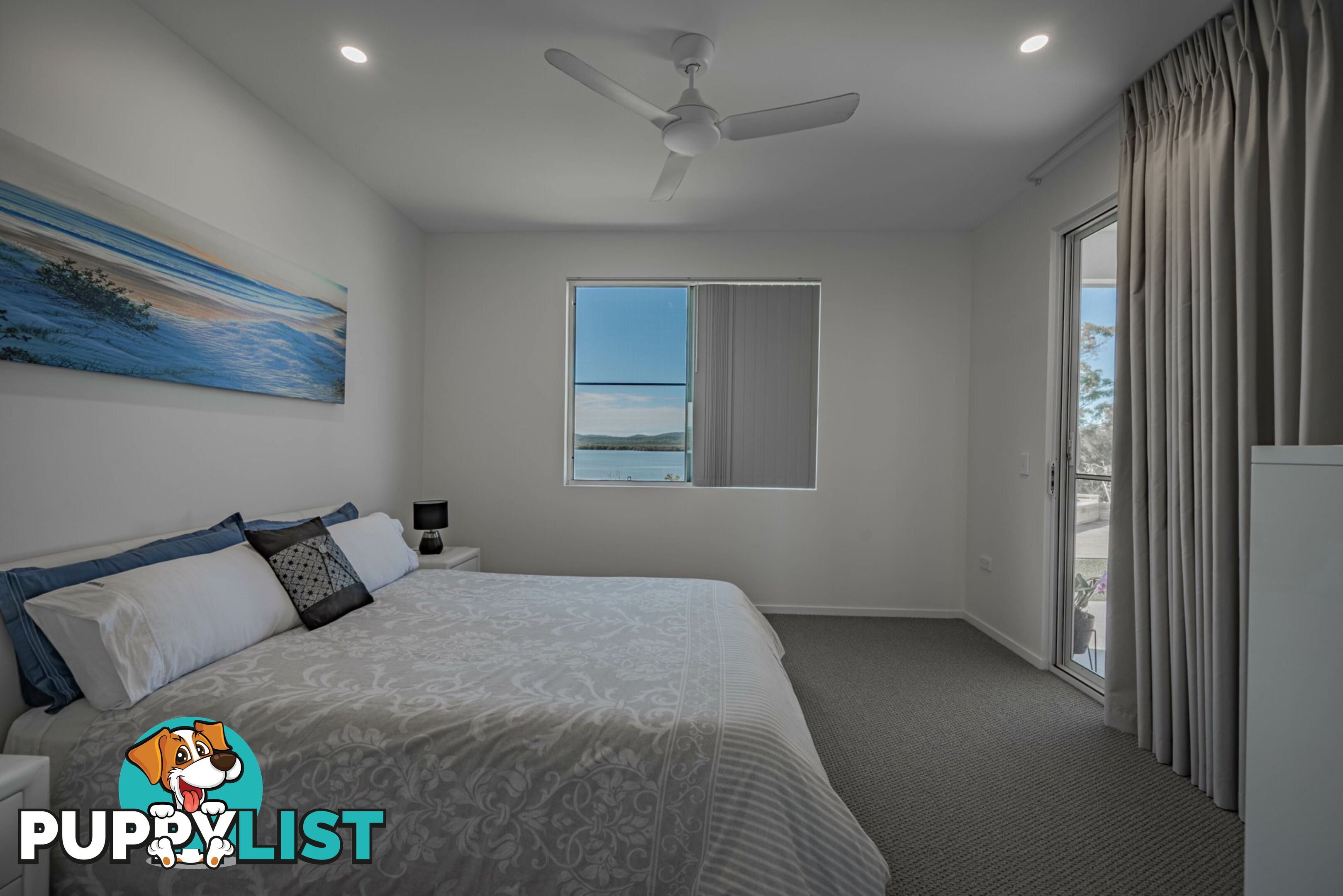 17 Bay Dve RUSSELL ISLAND QLD 4184