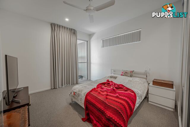 17 Bay Dve RUSSELL ISLAND QLD 4184