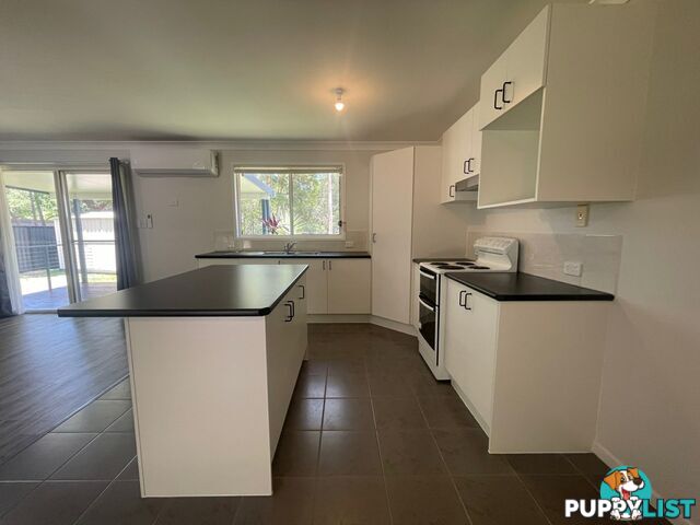 36 Kirribin Street RUSSELL ISLAND QLD 4184