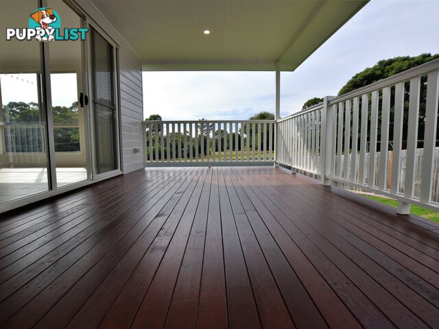 15 Laurel Street RUSSELL ISLAND QLD 4184