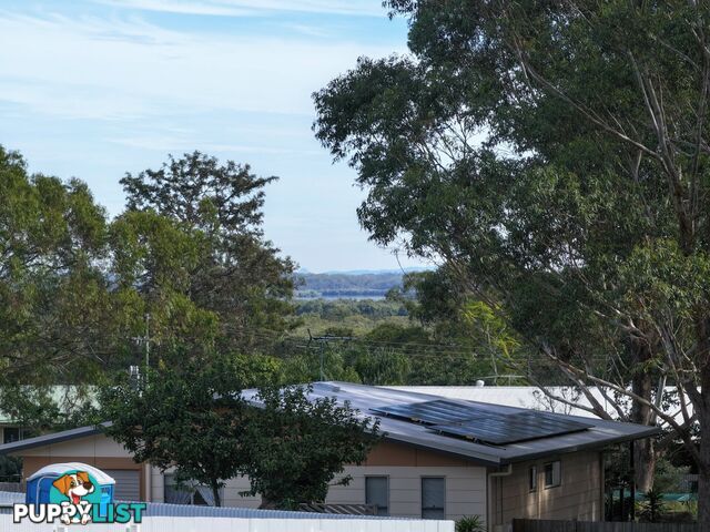 4 Petunia St RUSSELL ISLAND QLD 4184