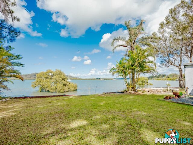 18 EMERSON RUSSELL ISLAND QLD 4184