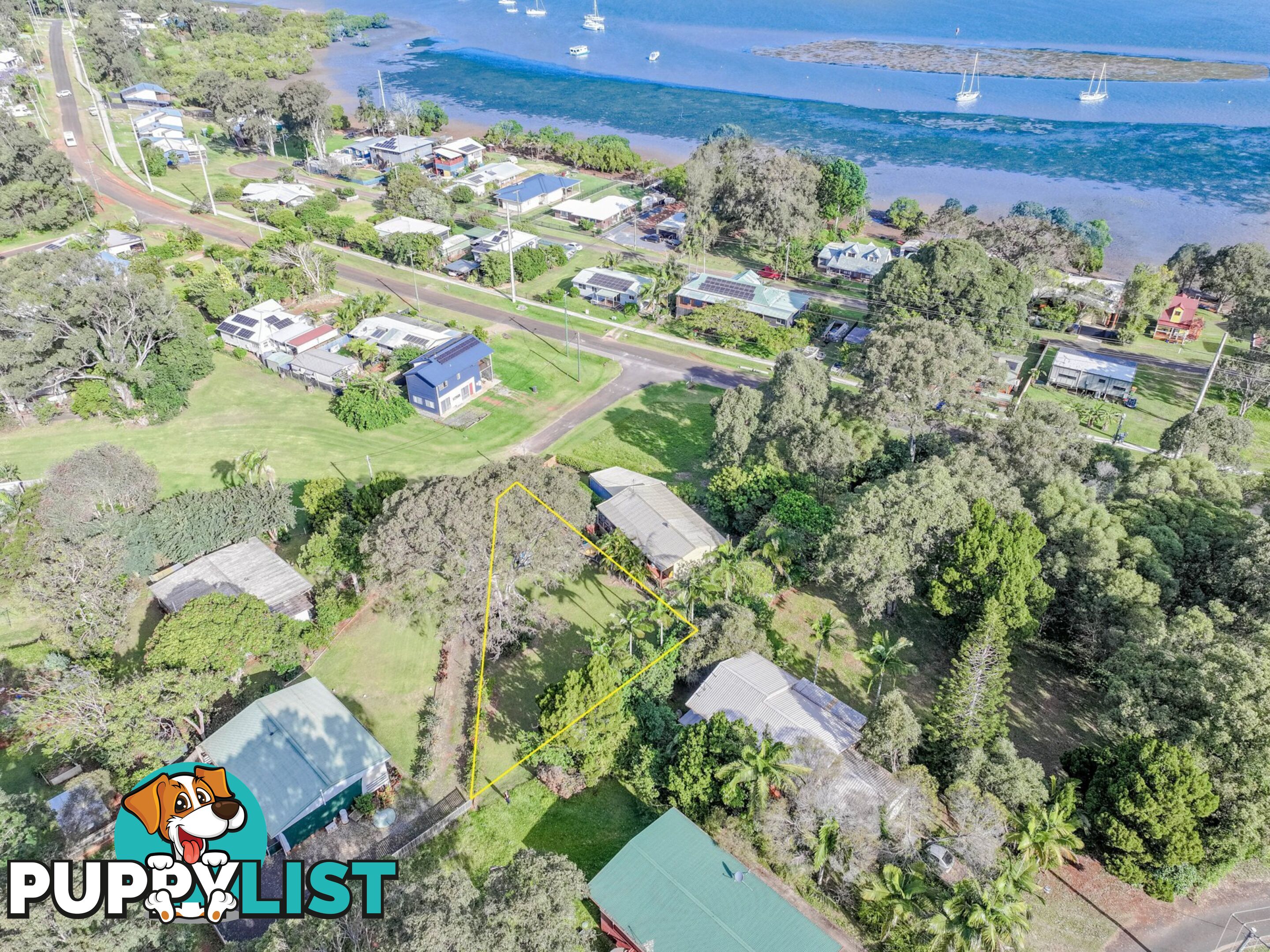 6 Stevenson Court RUSSELL ISLAND QLD 4184