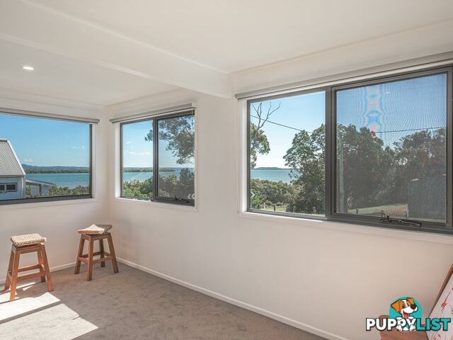 146 Jackson Road RUSSELL ISLAND QLD 4184