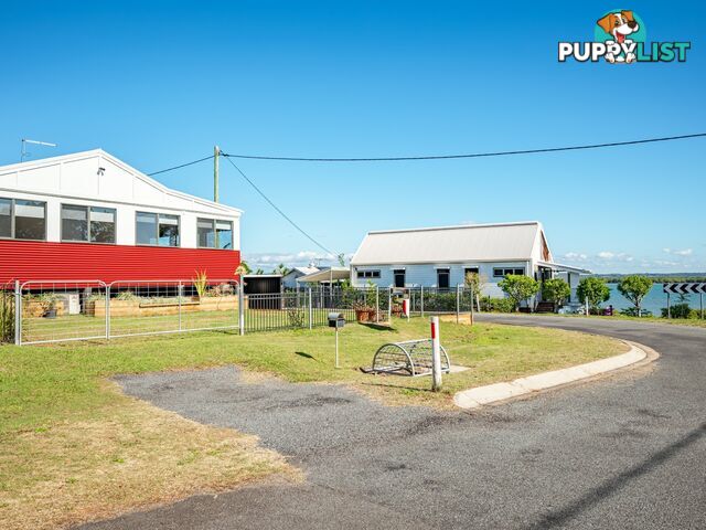 146 Jackson Road RUSSELL ISLAND QLD 4184