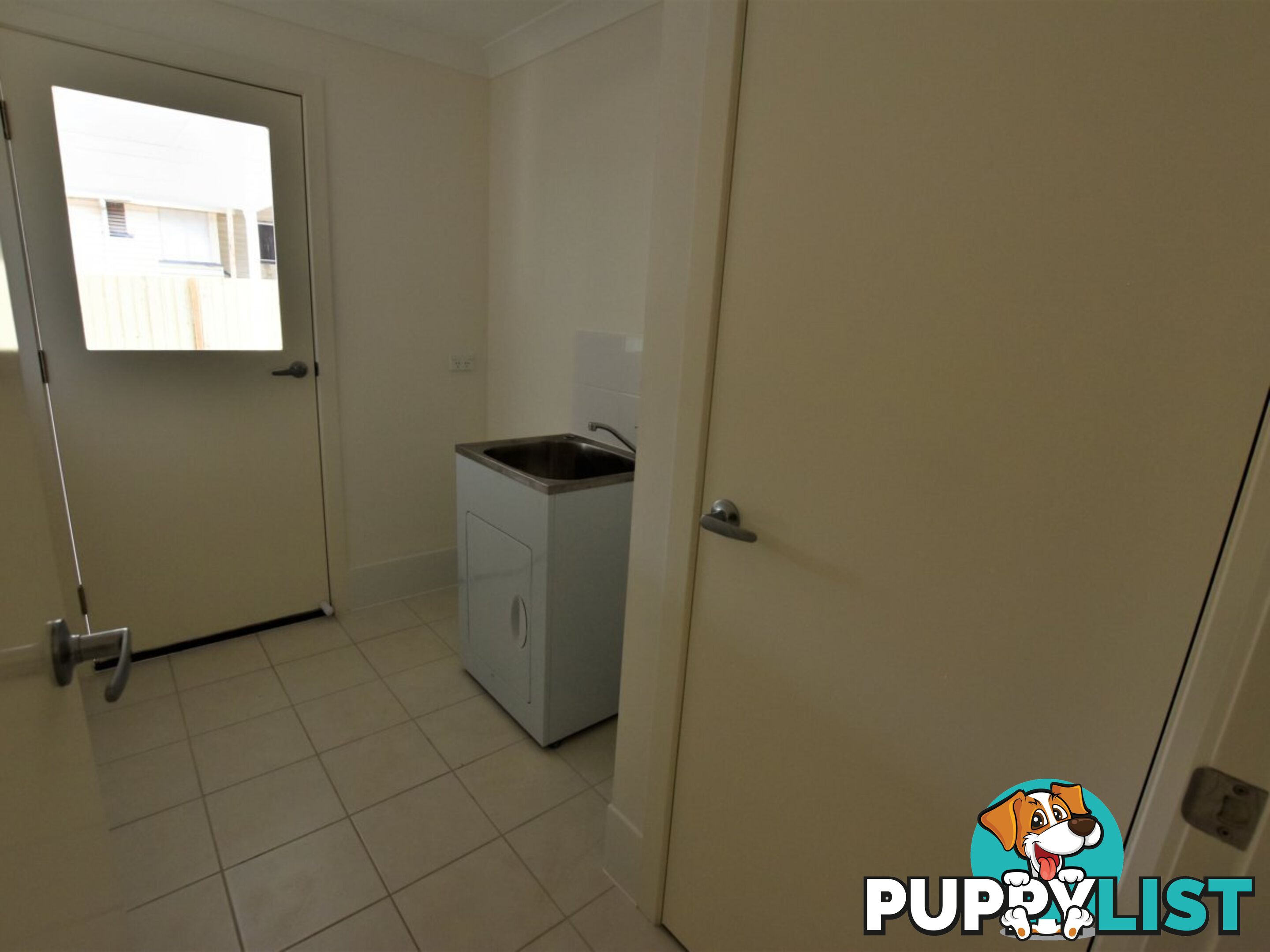 2 Koro Street RUSSELL ISLAND QLD 4184