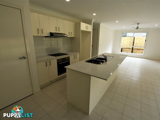 2 Koro Street RUSSELL ISLAND QLD 4184