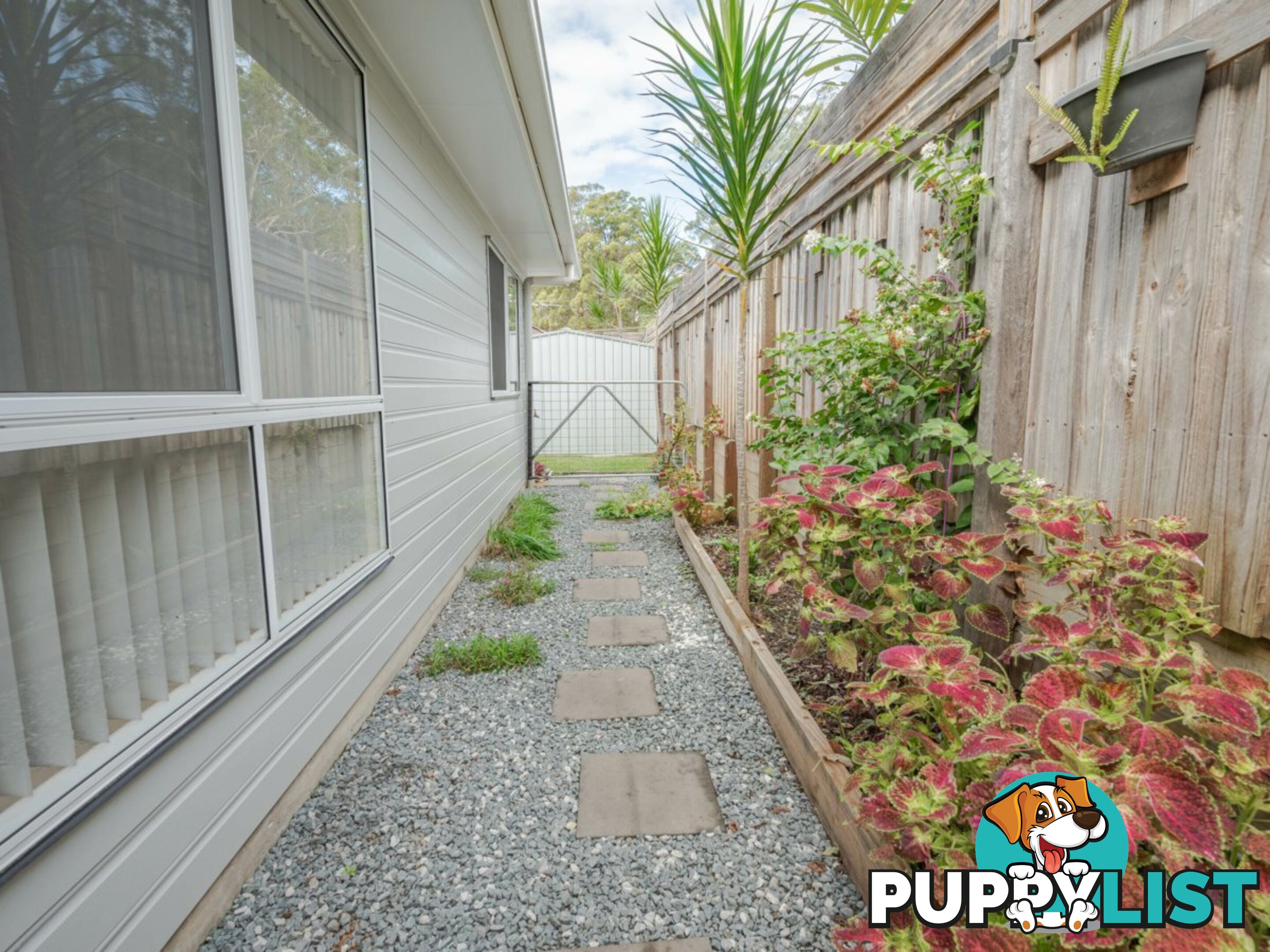 2 Koro Street RUSSELL ISLAND QLD 4184