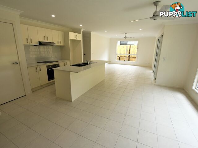 2 Koro Street RUSSELL ISLAND QLD 4184