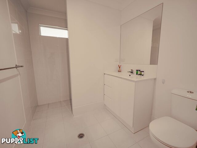 2 Koro Street RUSSELL ISLAND QLD 4184