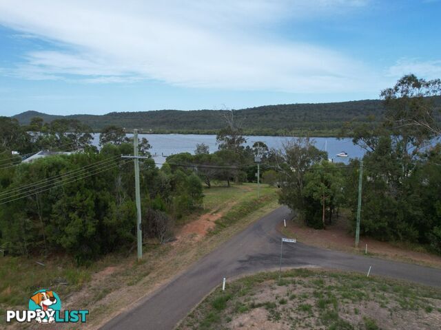 50 RAMPART DVE RUSSELL ISLAND QLD 4184