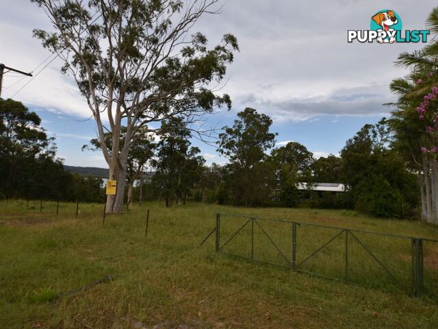 35 Orme Dv RUSSELL ISLAND QLD 4184